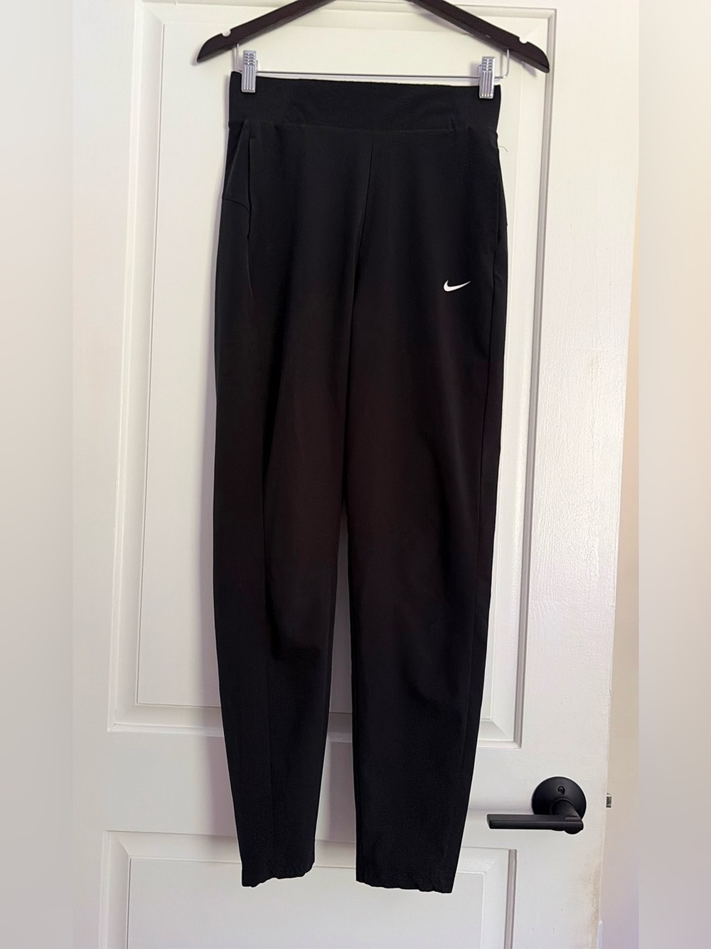 NIKE DRI-FIT Black Jogger Pants with White Swoosh (S)